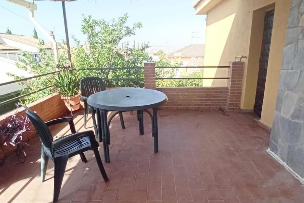 Casa Con Piscina Y Barbacoa A 3 Kilometros De La Alhambra Βίλα Huétor Vega Εξωτερικό φωτογραφία