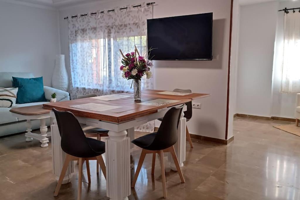 Casa Con Piscina Y Barbacoa A 3 Kilometros De La Alhambra Βίλα Huétor Vega Εξωτερικό φωτογραφία